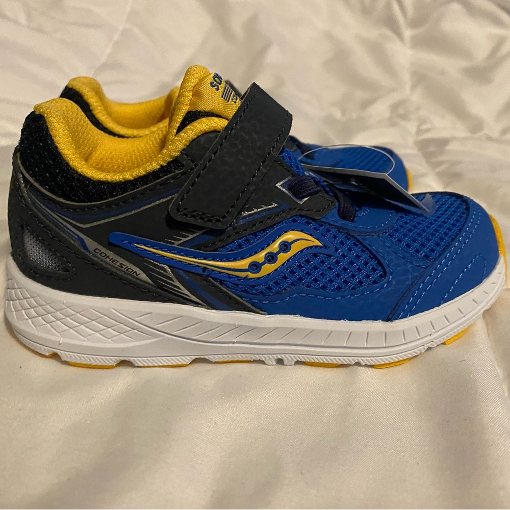 New Saucony US Toddler Size 8 Blue and Yellow